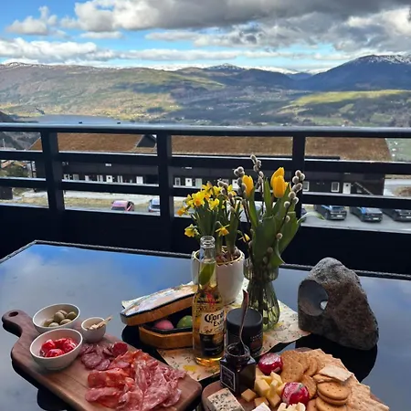 Luxury & Mountain View - Balcony Appartement